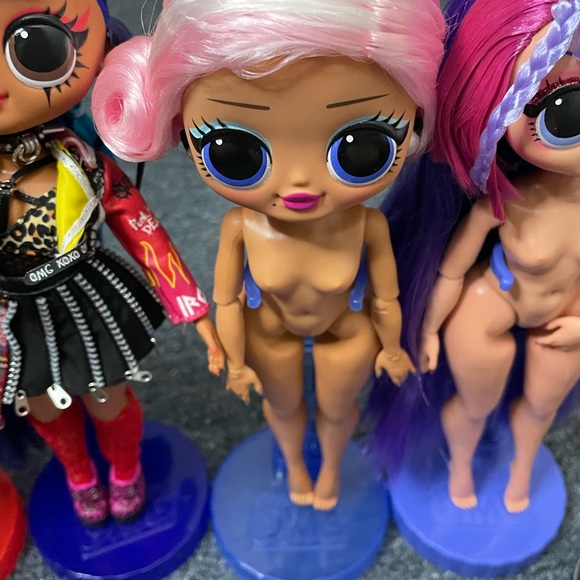 LOL OMG DOLLS - Picture 3 of 6